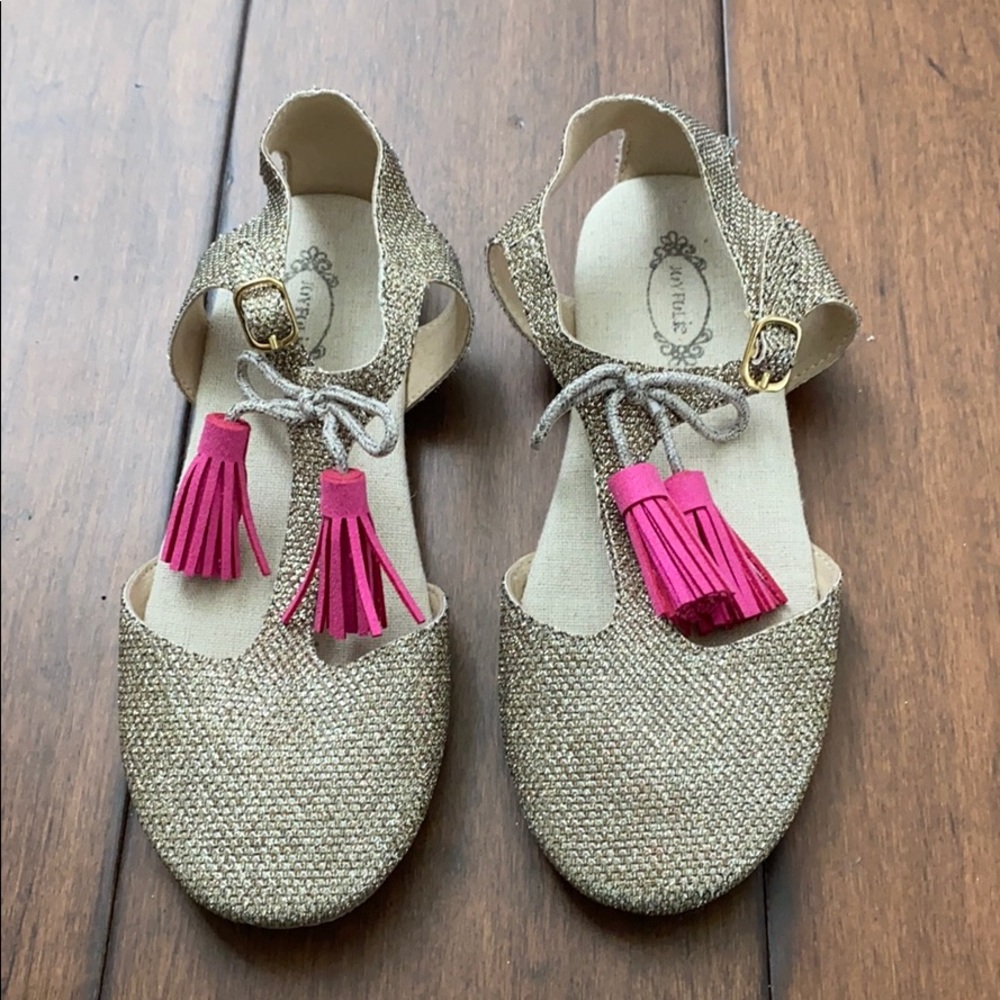 Joyfolie gold dress shoe with pink tassels